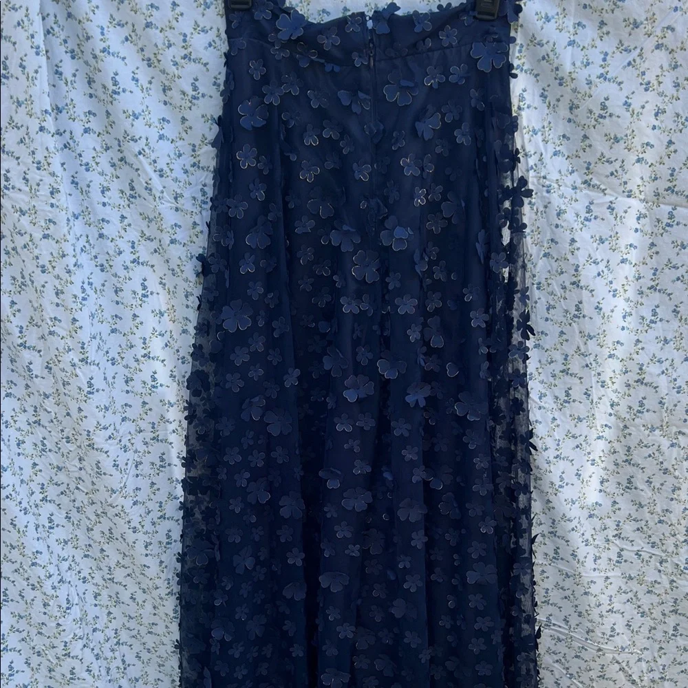 Handcrafted Elegant Navy Blue Lace Skirt - Picture 3 of 5